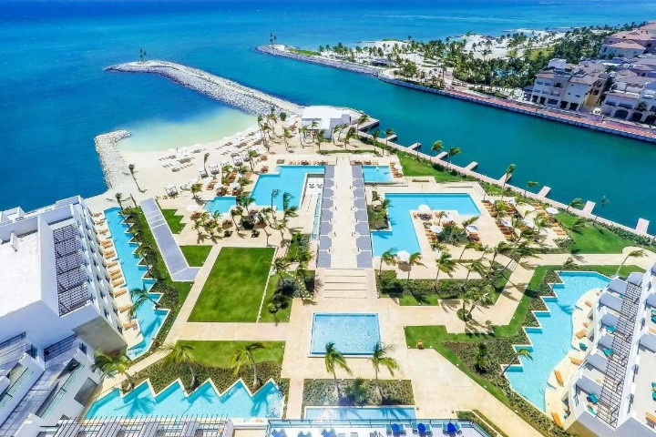TRS Cap Cana Waterfront & Marina Hotel - Adults Only